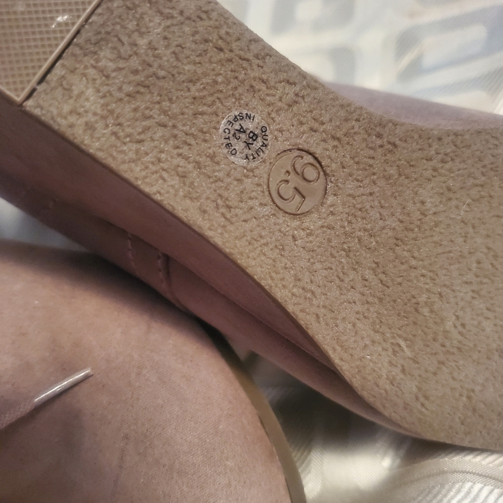 Shoes 👞 - Picture 4 of 6